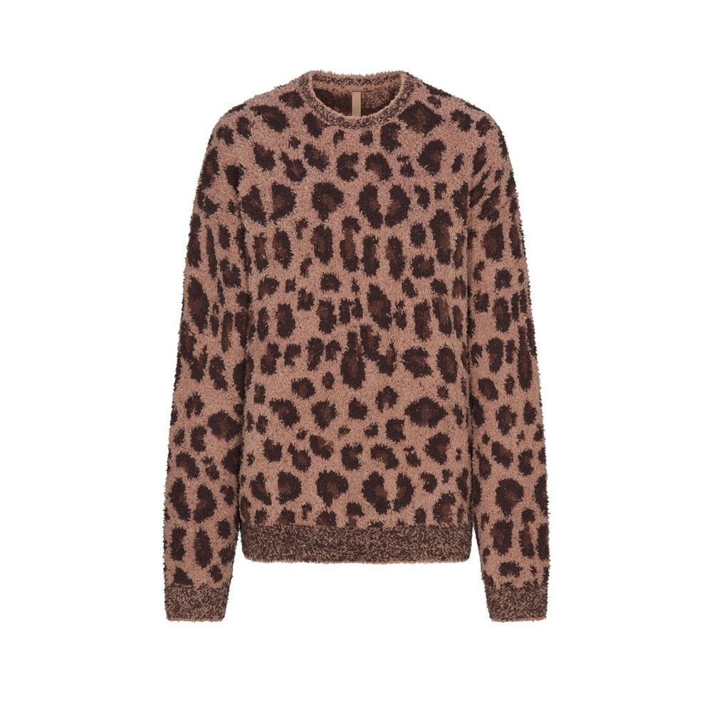 SKIMS Kids Matching Set in Sienna Leopard Print - Picture 4 of 7